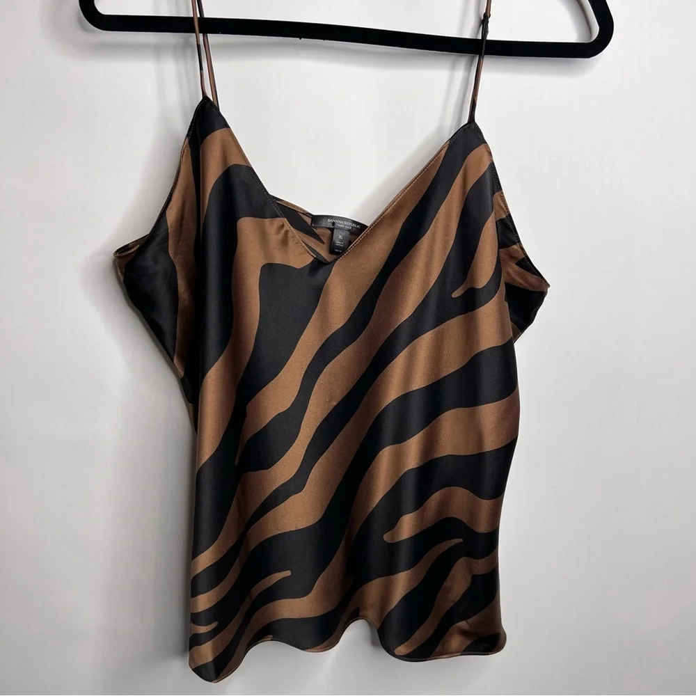 Banana Republic 100% silk XL Animal Print Camisole Sold Out - Picture 5 of 15